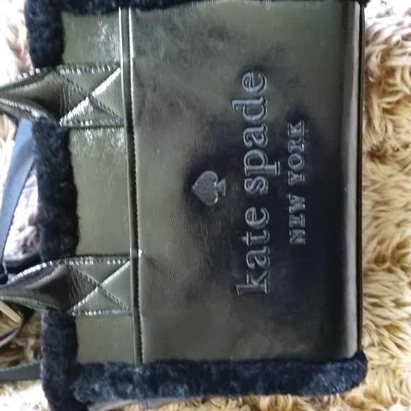 KATE SPADE💥New💥Faux Shearling Black Tote - Picture 5 of 12